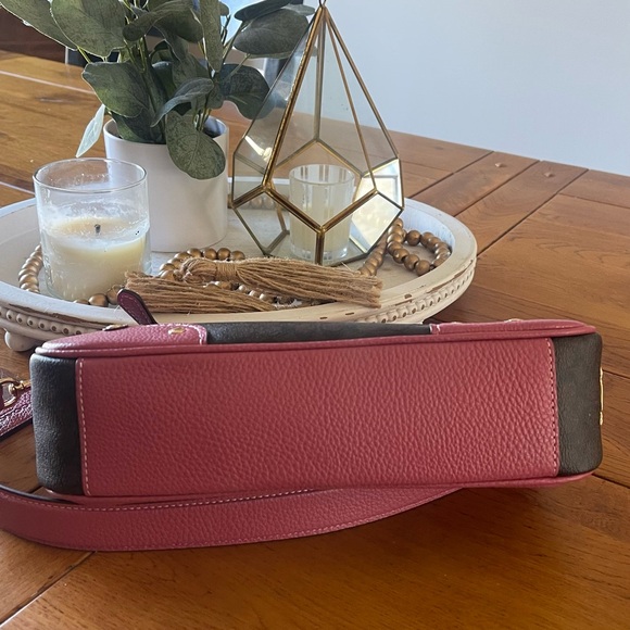 Like NEW COACH Millie Shoulder Bag Signature Leather Elegant Pink Dark Berry - Picture 9 of 16